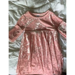 🌸Little girls velvet pink dress 🌸
